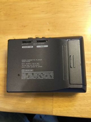 Sony WM - FX50 Walkman Cassette FM/AM w/ Case 2