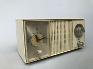 Vintage Mid Century Modern General Electric Clock Radio - Model C1479 - A