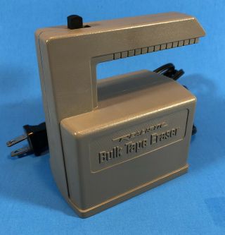 Realistic Bulk Tape Eraser Cat.  No.  44 - 232 8 - Track/ Cassettes/ Reel