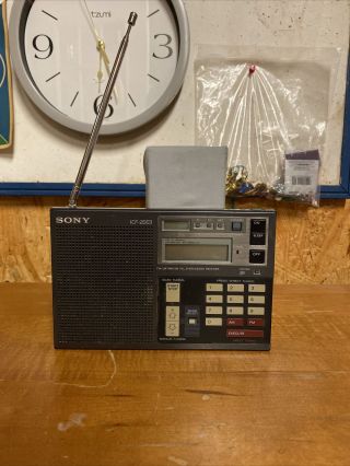 Vintage Sony Icf - 2003 Fm/lw/mw/sw Digital Display Radio Missing 1 Back Cover