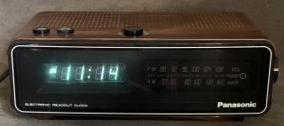 Vintage Panasonic Rc - 300 Digital Clock Radio Faux Wood Grain Cabinet Japan