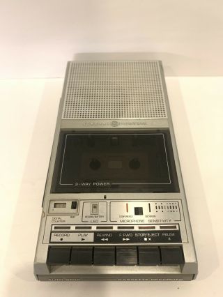 Vintage General Electric Ac/dc Portable Cassette Tape Recorder Model 3 - 5157b