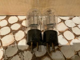 2 Rare Vintage Rca Type 200a Matched Pair Radio Vacuum Tubes Old Stock