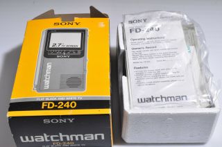 Sony Watchman Fd - 240 Flat Black And White Tv