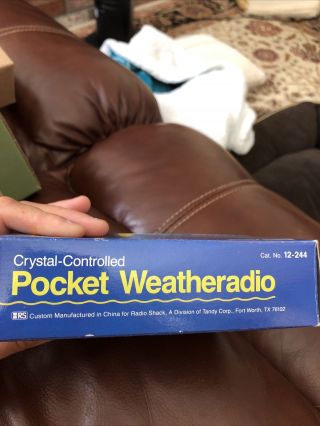 Radio Shack 12 - 244 Pocket Weather Radio 3