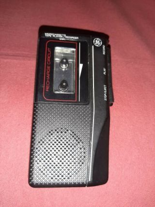 Ge Hand Held Microcassette Tape Player/recorder Model 3 - 5370b