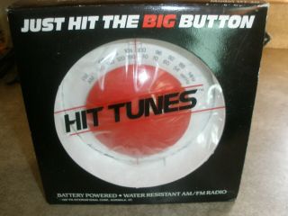 Vintage 1987 Hit Tunes Battery Water Resistant Am/fm Big Red Button Radio Ht - 20