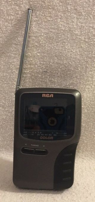 RCA Portable LCD Color TV Model 16 - 3051 Radio Shack 2.  7 