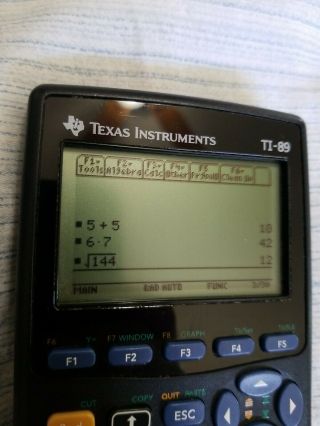 Vintage Texas Instruments TI - 89 Graphing Calculator 2
