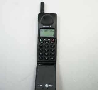 Vintage Ericsson Lx700 At&t Cellular Flip Phone With Battery -