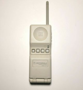 Vintage Motorola America Series Brick Flip Phone Model 210 No Battery