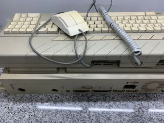 Atari Mega STE Computer,  Keyboard,  Mouse w/4MB RAM/40MB HDD/FPU/TOS 2.  06 Like ST 2