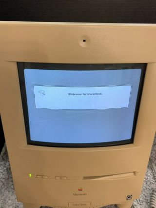 - Recapped - Apple Macintosh Color Classic 80mb Hdd,  10mb Ram,  W/ethernet & Mouse