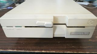 Vintage Rare Commodore 1571 Floppy Drive For C64/128 Good