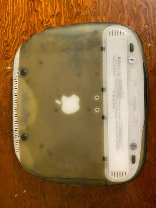 Apple Ibook Clamshell G3 - 320MB Ram - 18gb HD 3