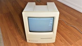 Vintage Apple Macintosh Classic Ii With 4mb Ram Scsi 80mb Hd M4150 Good
