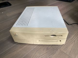 Apple Mac Macintosh Quadra 650 M2118 Computer 1993