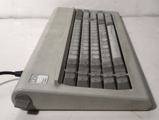 Vtg IBM Personal Computer Keyboard clicky box 1501100 6