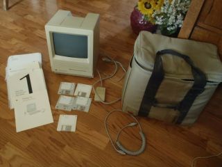 Vintage Apple Macintosh Se/30 W Mac Case Computer 1980 