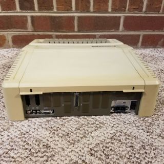 Vintage Apple 2e Computer w Monitor 4