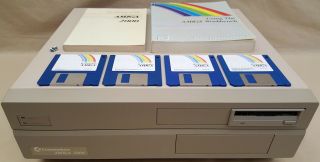 Commodore Amiga 2000 A2000 Desktop Computer - V2.  04 Rom 1mb Ecs Chip - Ca1010881