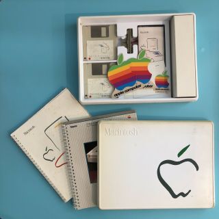 Vtg 1983/84 Apple Macintosh M0001 Picasso Guided Tour Plastic Box/ Accessories