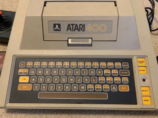 Atari 400 Computer System Console,  Basic,  Missile Command,  Star Raiders.
