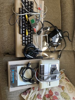 Vintage Commodore 64 Computer & 1541 Floppy Disk Drive And C2n Cassette Module