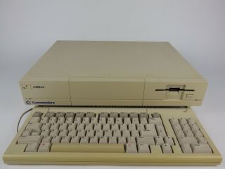Commodore Amiga 1000 - 256k Ram Expansion - Amiga 1000 Keyboard - Worki