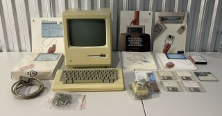1984 Apple Macintosh 128k 1st Mac Model M0001,  Major Mouse Rare