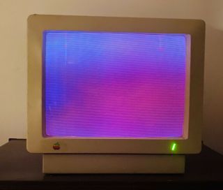 Vintage Apple Color Composite 13 " Computer Monitor A2m6020 Powers On