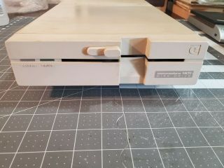 Commodore 1571 Disk Drive - Powers On 2