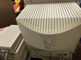 Apple IIGS A2S6000 Computer,  Monitor,  3.  5 