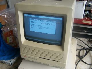 Apple Macintosh Se 30 M5119 8mb Ram 80mb Hard Drive - Estate