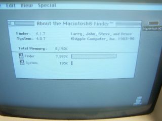 Apple Macintosh SE 30 M5119 8MB RAM 80MB Hard Drive - Estate 2